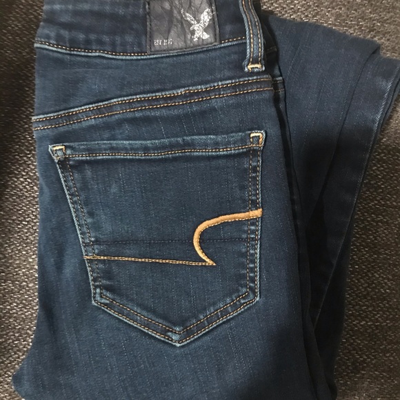 Women’s American Eagle Jeans - Picture 1 of 2